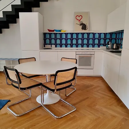 Yourhome - Blue House